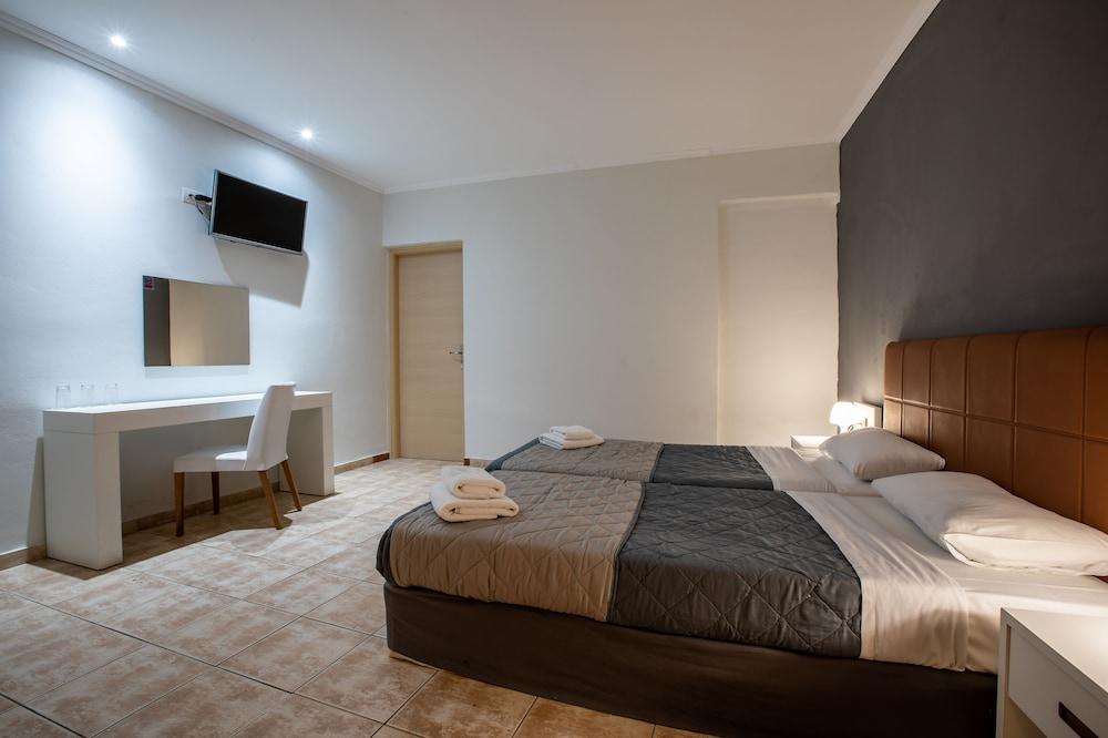 Arkadianos Aparthotel Agios Sostis  Екстериор снимка