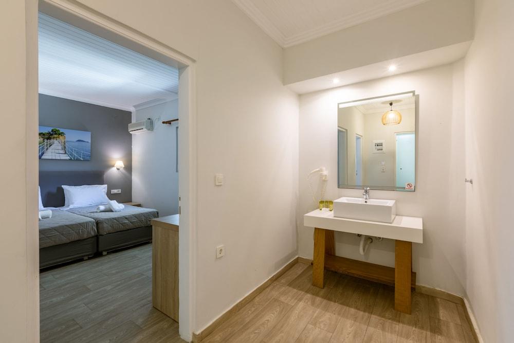 Arkadianos Aparthotel Agios Sostis  Екстериор снимка