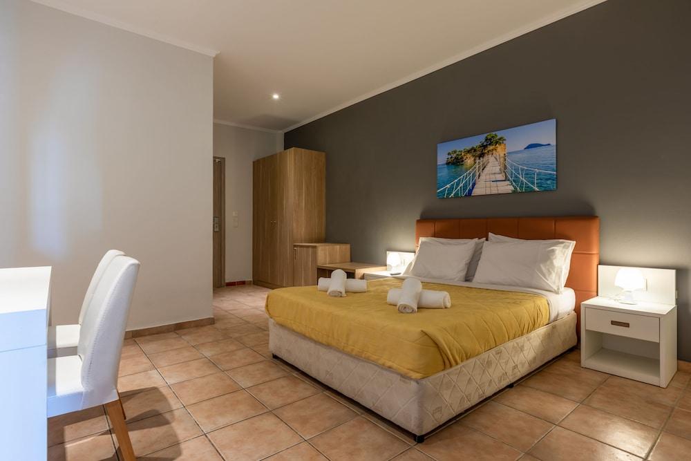 Arkadianos Aparthotel Agios Sostis  Екстериор снимка