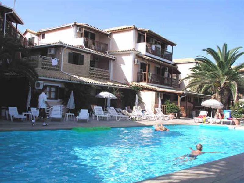 Arkadianos Aparthotel Agios Sostis  Екстериор снимка